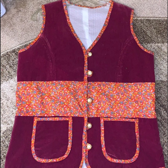 Vintage Jackets & Blazers - 🔵 Vintage grannycore Patchwork vest handmade unique, magenta mauve floral L